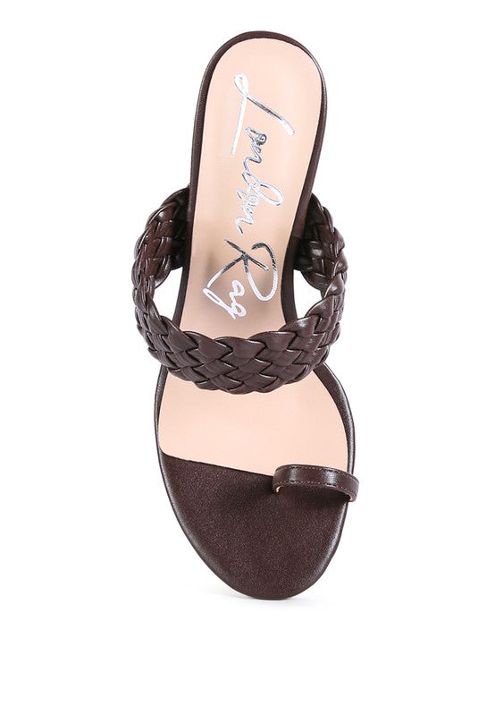 HIGH PERKS WOVEN STRAP TOE RING SANDALS