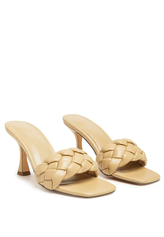 WOVEN STRAP SQUARE TOE HEELED SANDAL