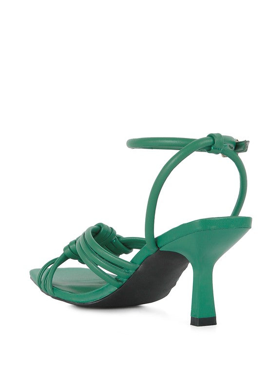 Weekend Pick Box Knot Mid Heel Sandals