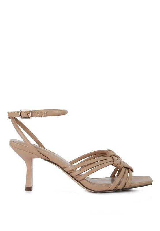 Weekend Pick Box Knot Mid Heel Sandals