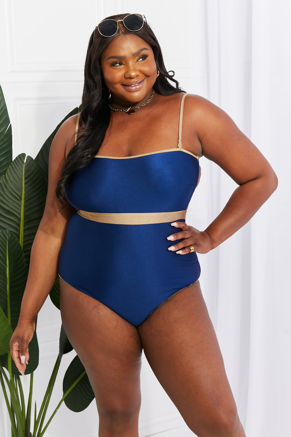 Wave Break Contrast Trim Swimsuit