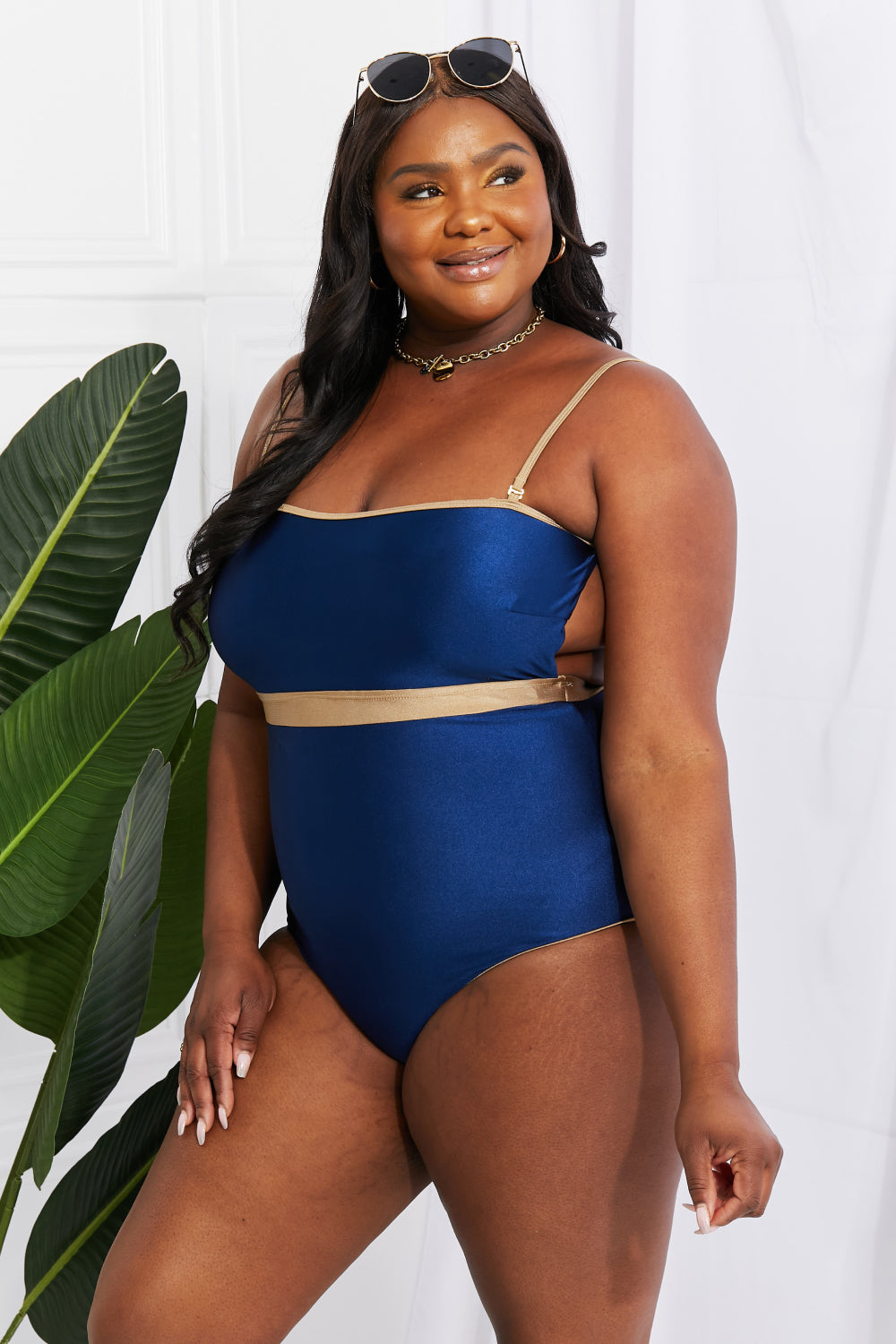 Wave Break Contrast Trim Swimsuit